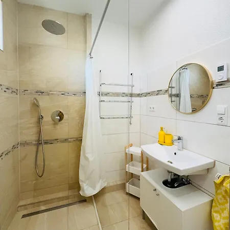 Quiet & Park View - Mitte